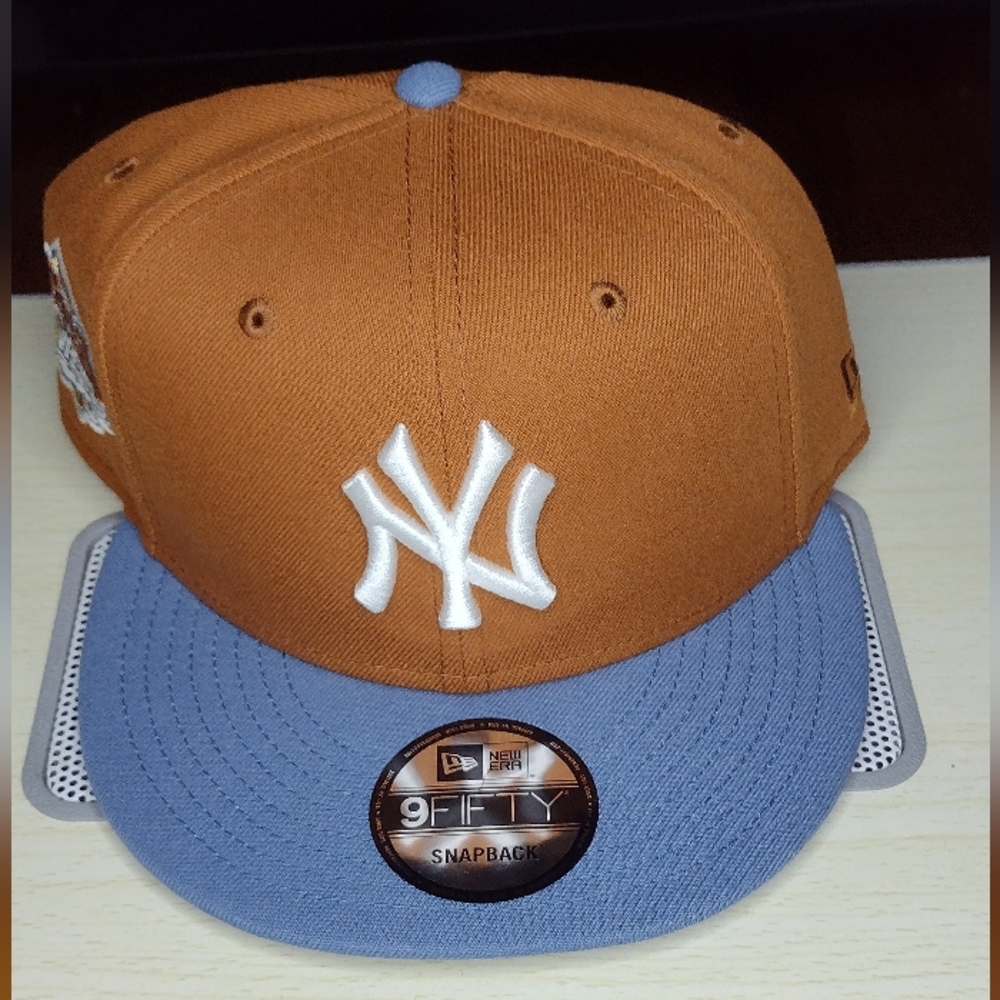 New York Yankees snapback hat, brand new